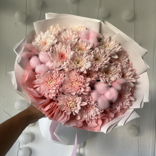 Авторский букет с хризантемой,хлопком и лагурусом 🌸