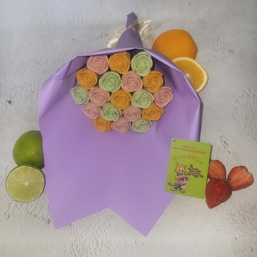 «Тройной Поцелуй»🍓 🍊🍈. Букет из 19 шоколадных роз ( шоколад : клубничный, апельсиновый, лайм)
