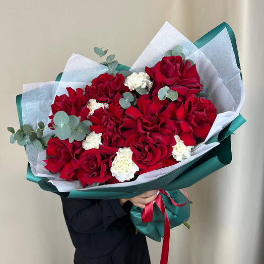 Букет из французской красной розы