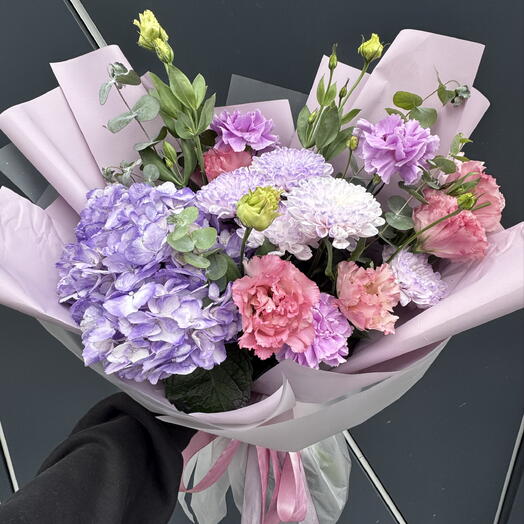 Букет из гортензии и эустомы 💜