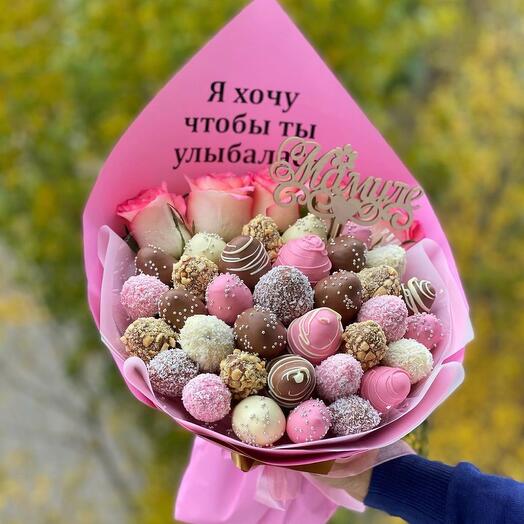 Strawberry bouquet "Mamule"