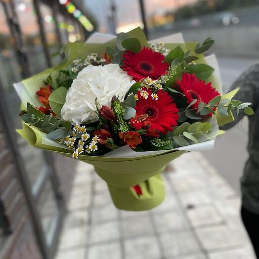 Гортензия,Гербера,Альстромерия и танацетум