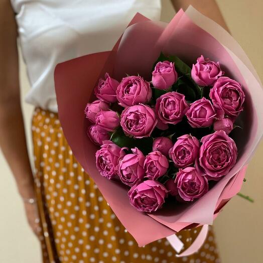 9 Misty Bubbles spray peony roses