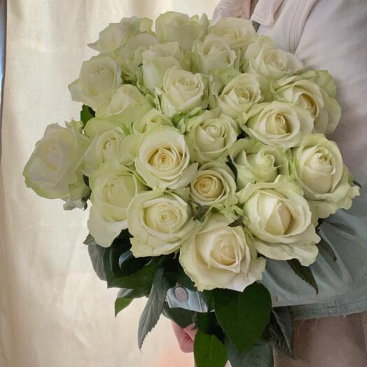 Bouquet of 25 roses