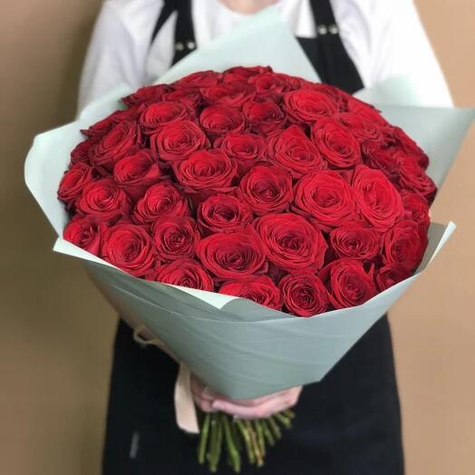 Red roses 40-50cm 51 pcs in DECORATIVE PAPER