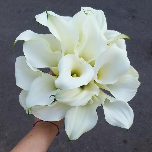 Свадебный букет из каллы