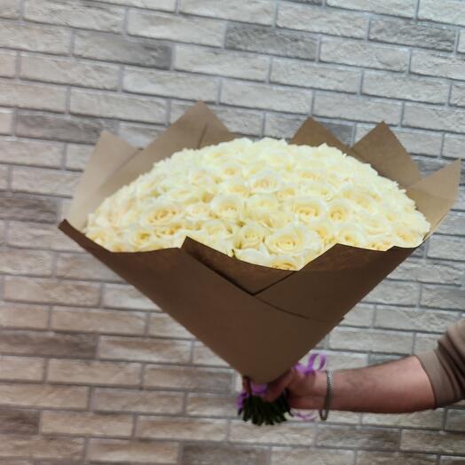 101 Роза Аваланж