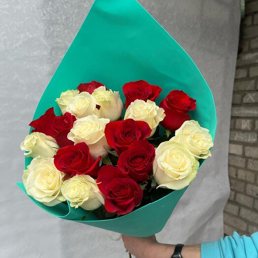 Розы 17 штук 60 см