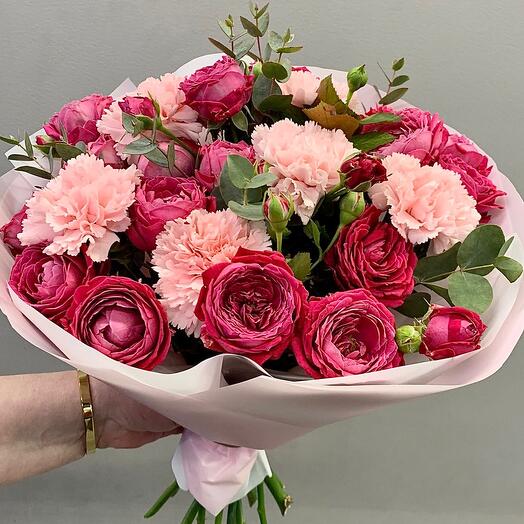 Bouquet with bushy peony rose and dianthus