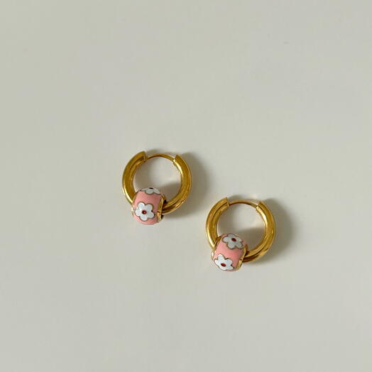 Pink/gold flower hoop earrings