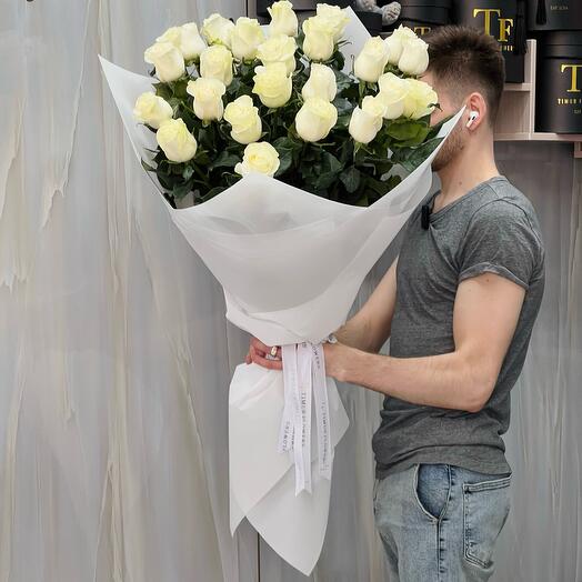 25 высоких Роз сорта Мондиаль