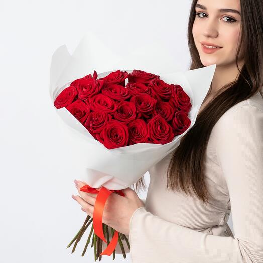 Букет из красных роз