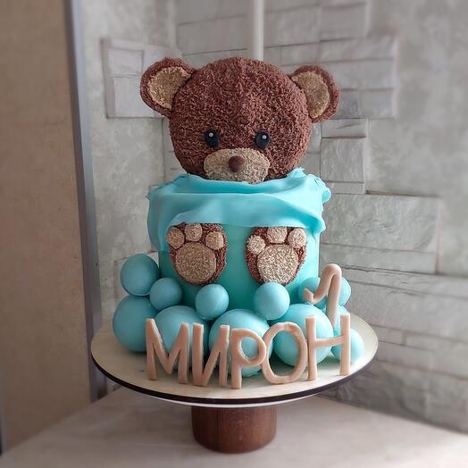 Торт с мишкой