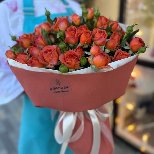 Букет кустовых роз кофе баблс