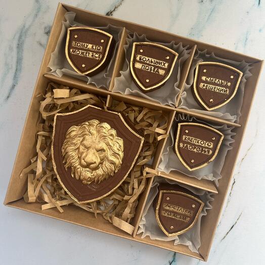 Набор шоколадных конфет с пожеланиями