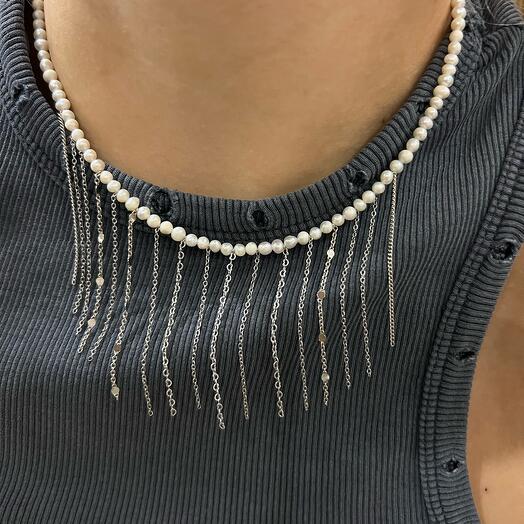 Колье из жемчуга с цепочками в серебре