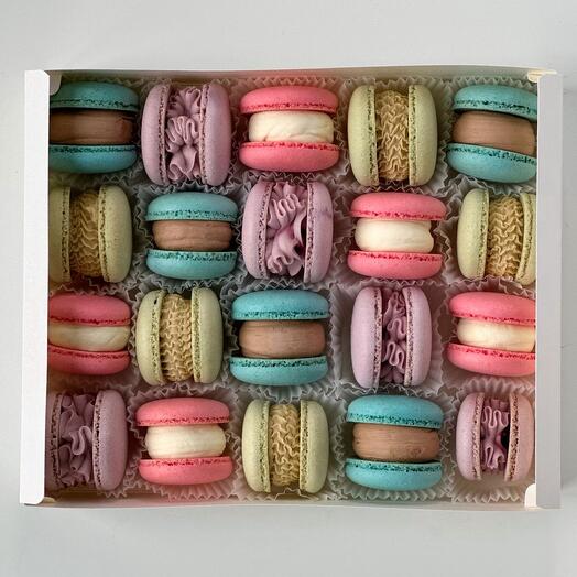 Set of macaroni cakes 30 pcs