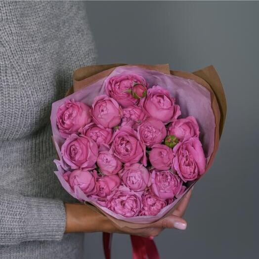 İnce sprey roses buketi