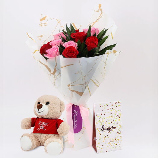 Cute 11 Roses Bouquet Trio