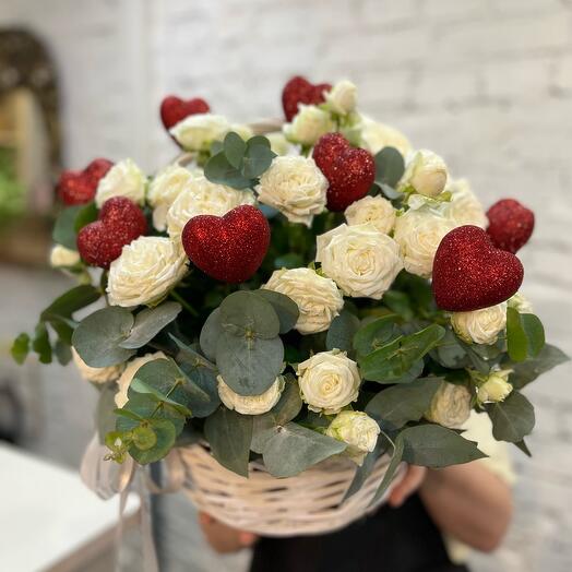 Basket "Love in the heart"