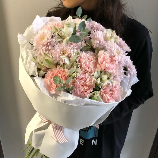 Bouquet "Pink perfume" (carnation, alstroemeria, chrysanthemum)