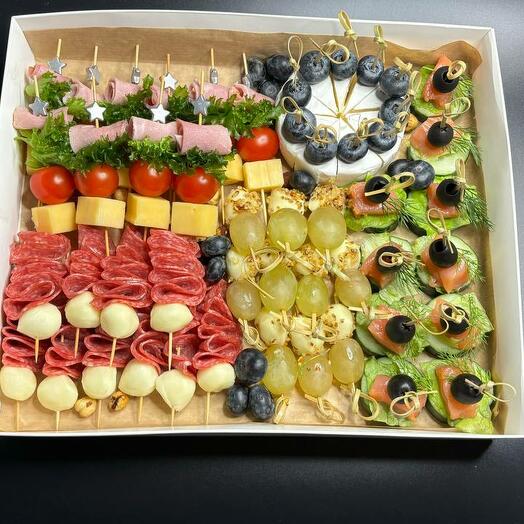 Ассорти канапе подарок ко дню отца