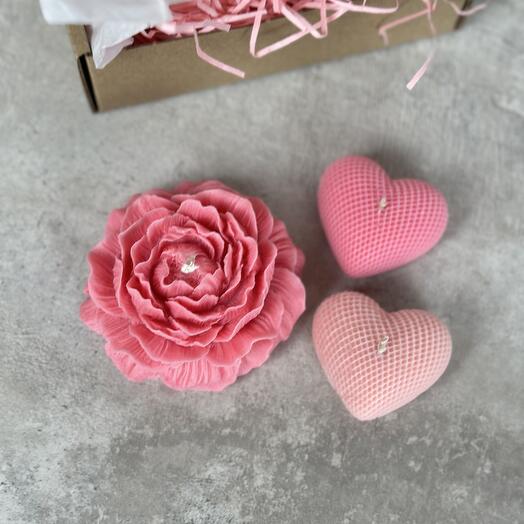 Set of candles "Peony and hearts"