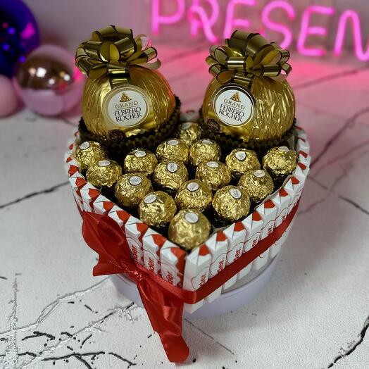 Сердце из Киндеров с Ферреро Рошен