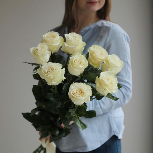 Ramo de 9 rosas blancas