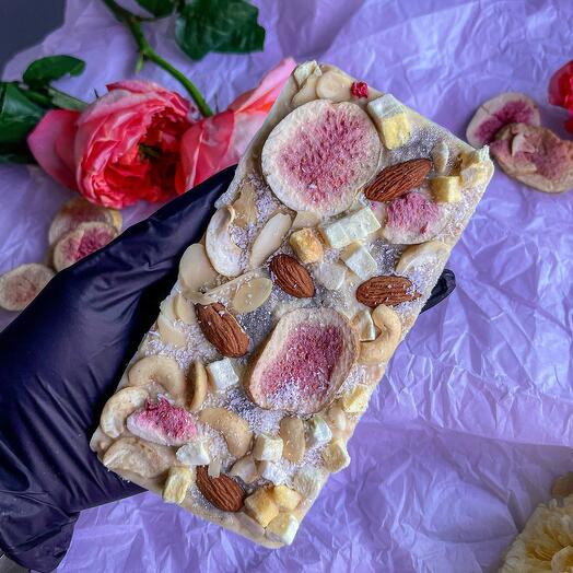 Шоколад Raffaello белый миндальный вкус