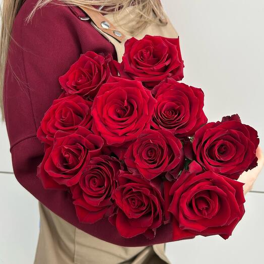 Моно- букет  из 11 красных роз🌹