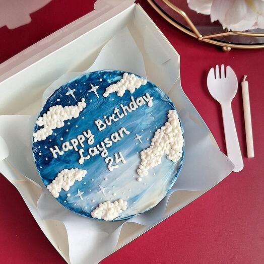 Бенто торт Happy birthday облака