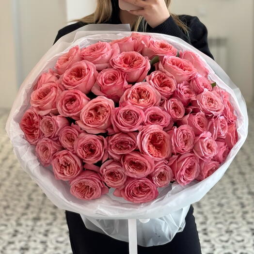 Букет от студии «TIFFANY» пионовидные розы / 51 роза pink expression