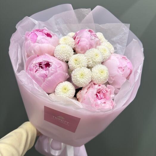 Нежный букет из итальянских пионов 🌸🤍