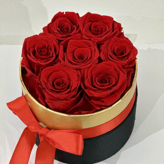 Long Lasting Pink Roses In A Round Box Mini