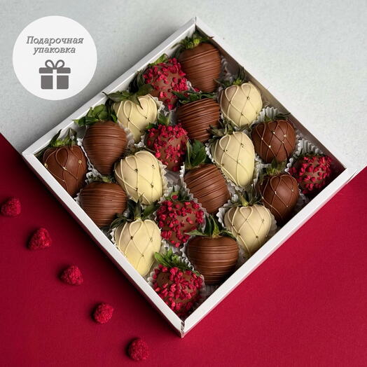 Клубника в шоколаде «Искушение М» (16-25шт)