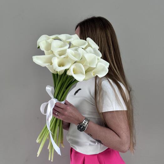 Каллы 19 шт