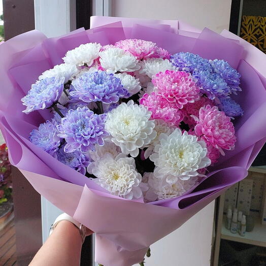 Букет из  разных хризантем