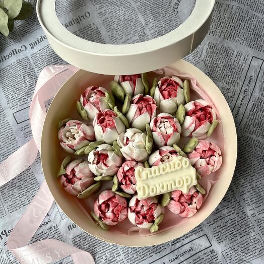 Букет из зефира в  коробке и сладкая открытка, зефирные цветы «Спасибо доктор»