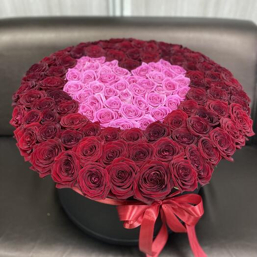 Сердце из роз в коробке