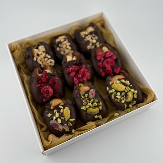 Dátiles en chocolate 9 piezas