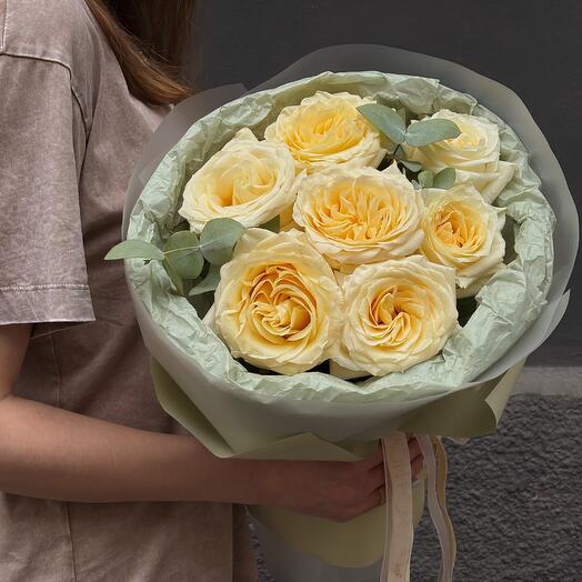 Candlelight roses