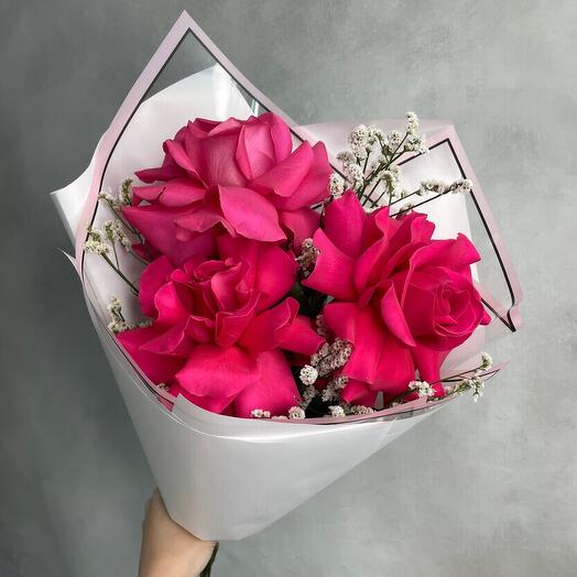 Чувственные розы букет из роз Пинк Флойд с лимониумом