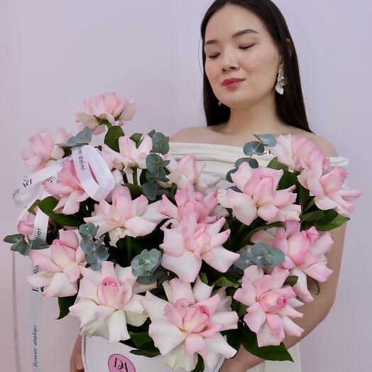 Цветы в коробке