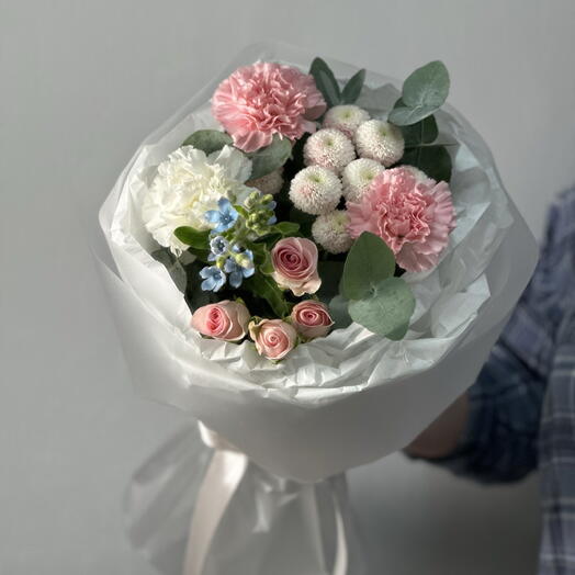 Букет комплимент в белом тишью 2