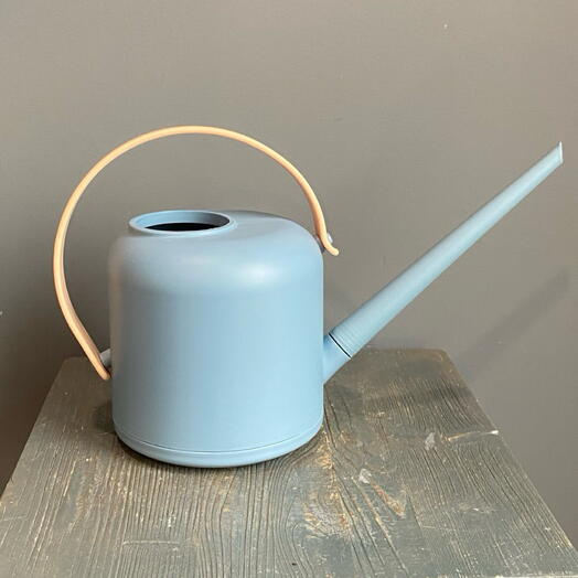 Лейка пластиковая