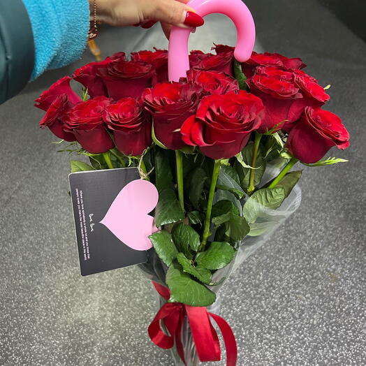 O,da! Красные розы в зонтике