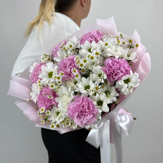 Ароматные ромашки и нежно-розовые диантусы 🤍 Камелия Flowers Shop