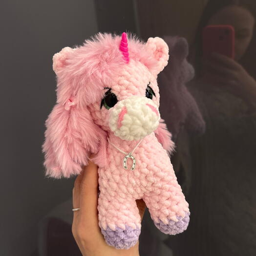 Символ нового года «Лошадка-единорог Зефирка»