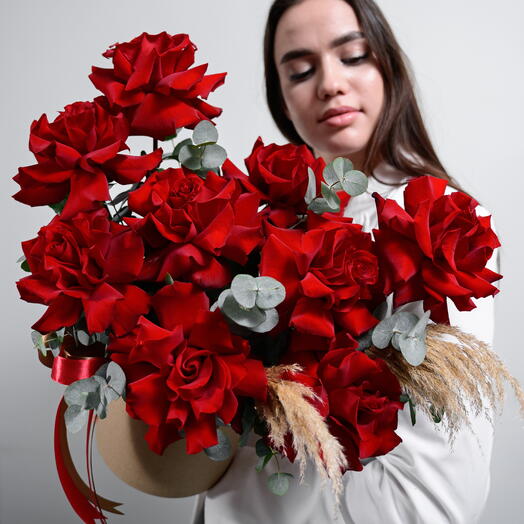 Красные французские пион розы в коробке️